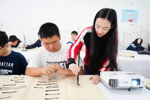 微信图片_20180424221336.jpg
