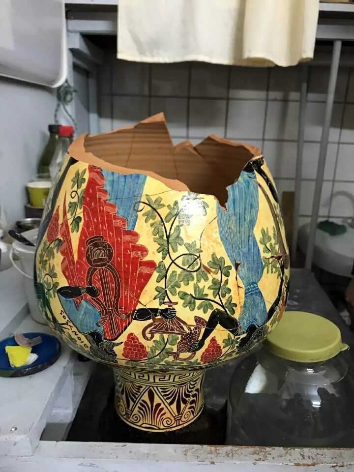 39DE2AA0DF6E43D5D3694E196AA594F2.jpg