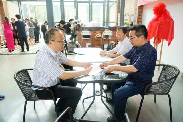 微信图片_20180521220645.jpg