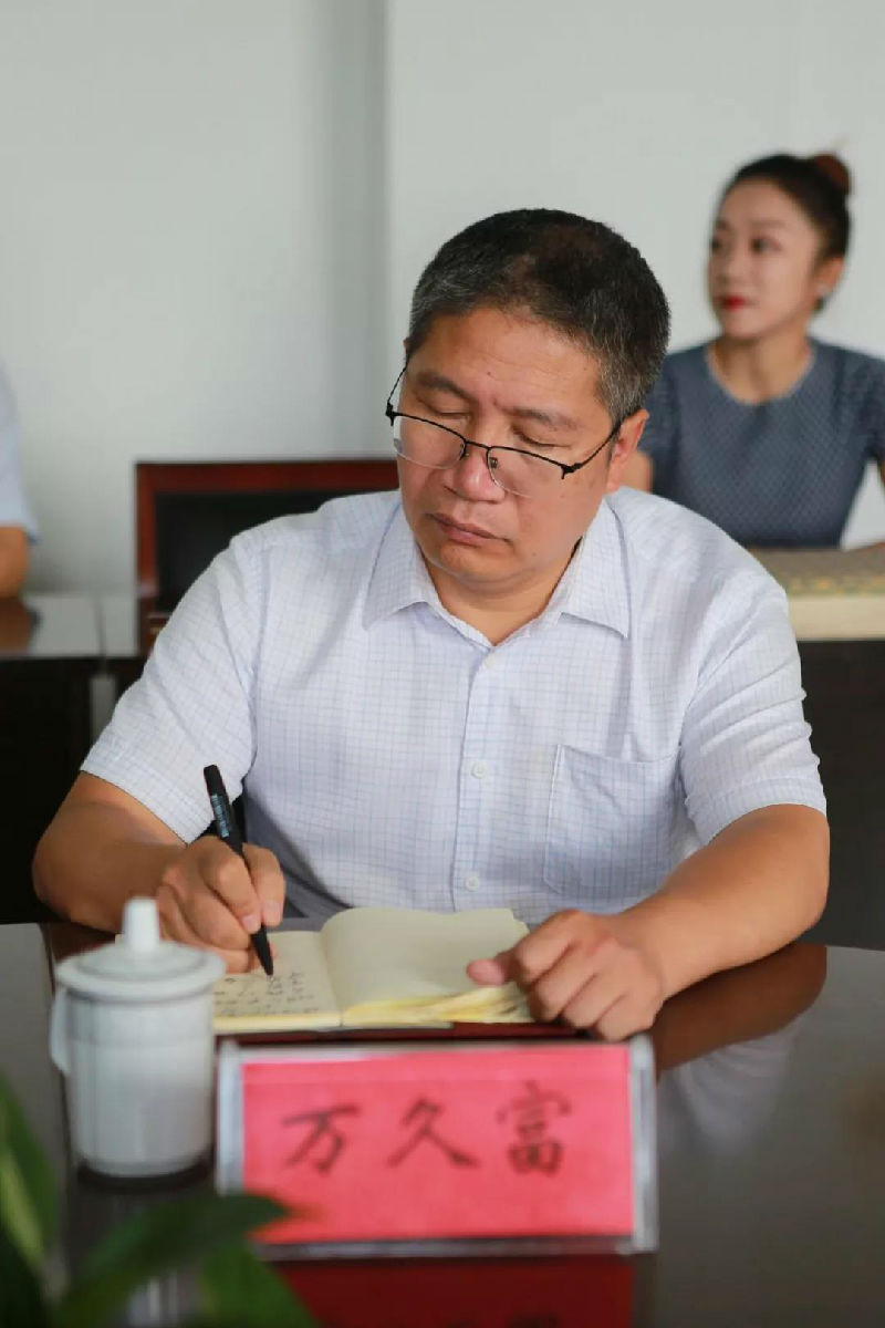 微信图片_20190916220432 - 副本.jpg