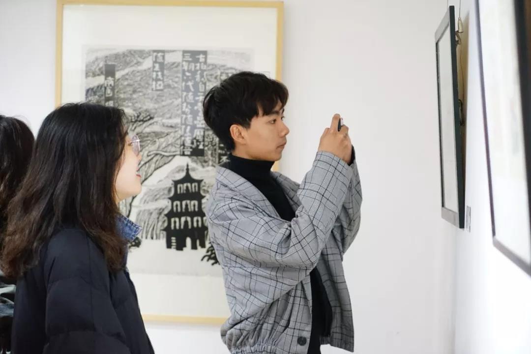 微信图片_20190415212909 - 副本.jpg