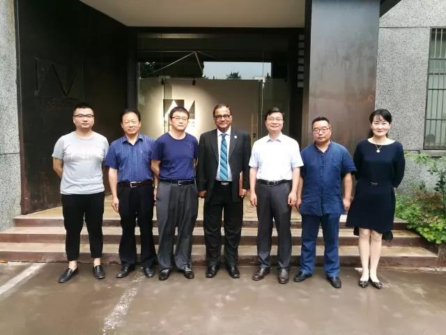 微信图片_20180619225129.jpg